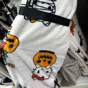 Hello kitty plush blanket